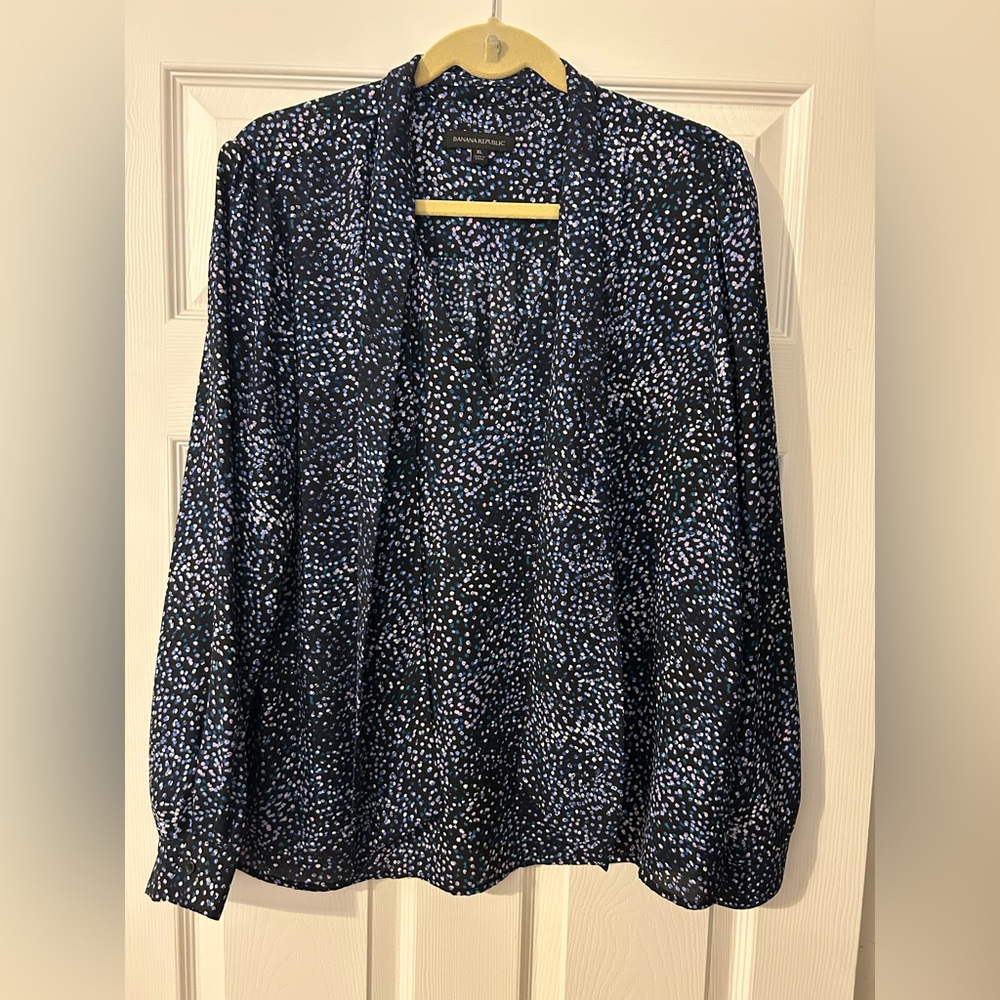 Banana Republic Black and Blue Speckled Blouse